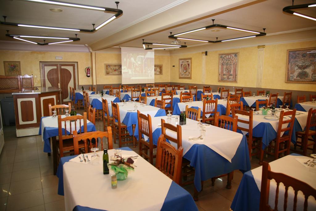 Hostal Santa Barbara Socuellamos Luaran gambar